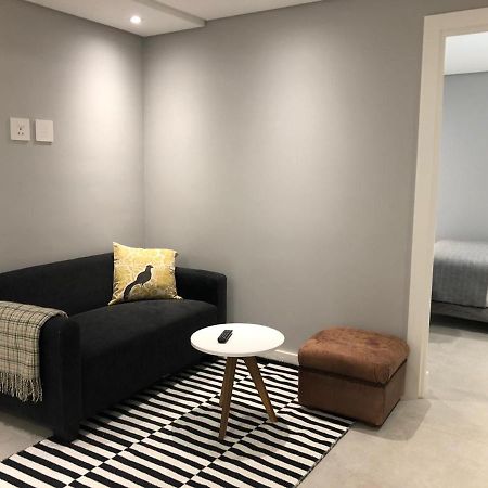Private Bachelor Pad In Sea Point Leilighet Cape Town Eksteriør bilde
